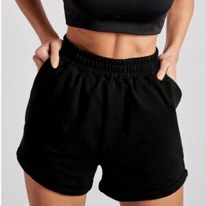 New MESHKI Tahlia Loopback Shorts - black - L